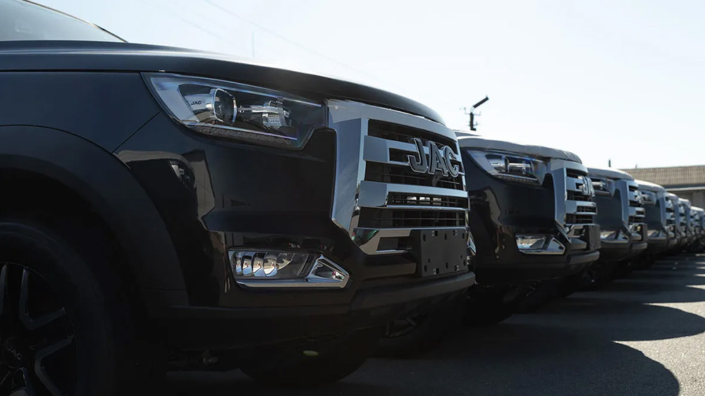 Теперь и в Беларуси: на заводе UNISON начали сборку JAC T8 Pro